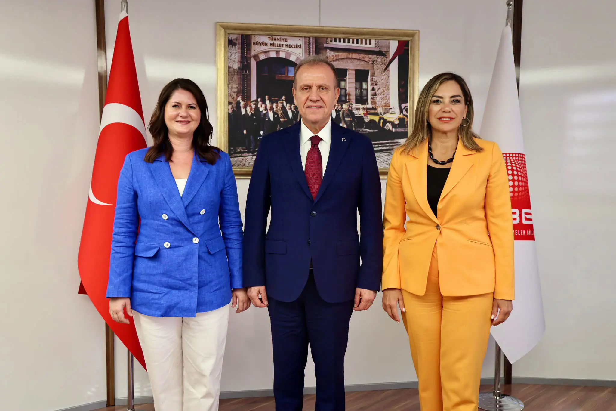 BAŞKAN GENCAN’DAN ANKARA’DA EDİRNE’NİN GELECEĞİNE YÖNELİK TEMASLAR galeri görseli